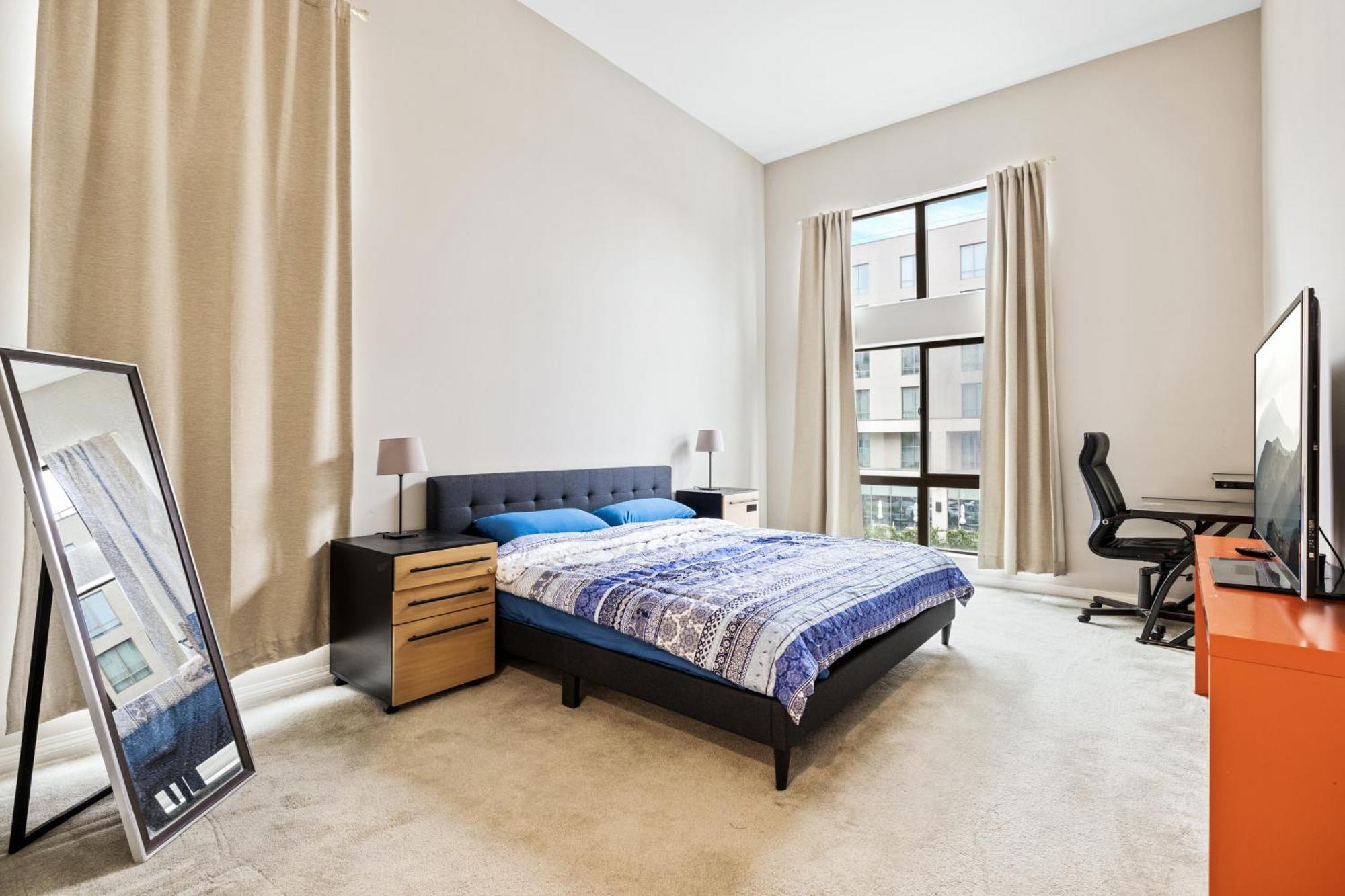 Ultimate La Vacation 2br W Pool Above Shops Apartment